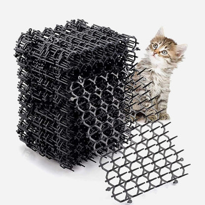 12pcs / Box Anti-Cats Barbed Spike Net Mat Sofas Gate Garden Cats Repellent Tool, Style: With 4 Screws(Black) by bashfashion